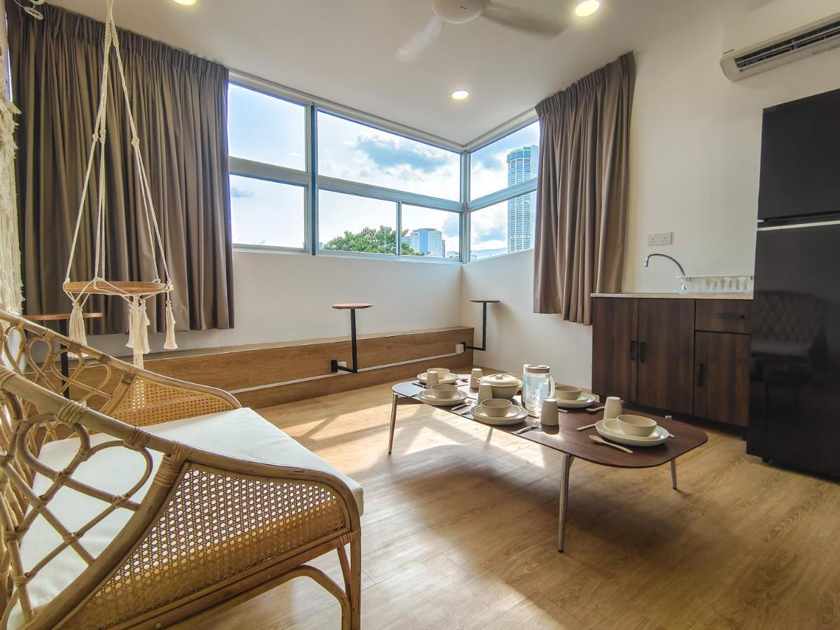 Deluma-Lebuh Acheh Apartment Джордж Таун Екстериор снимка